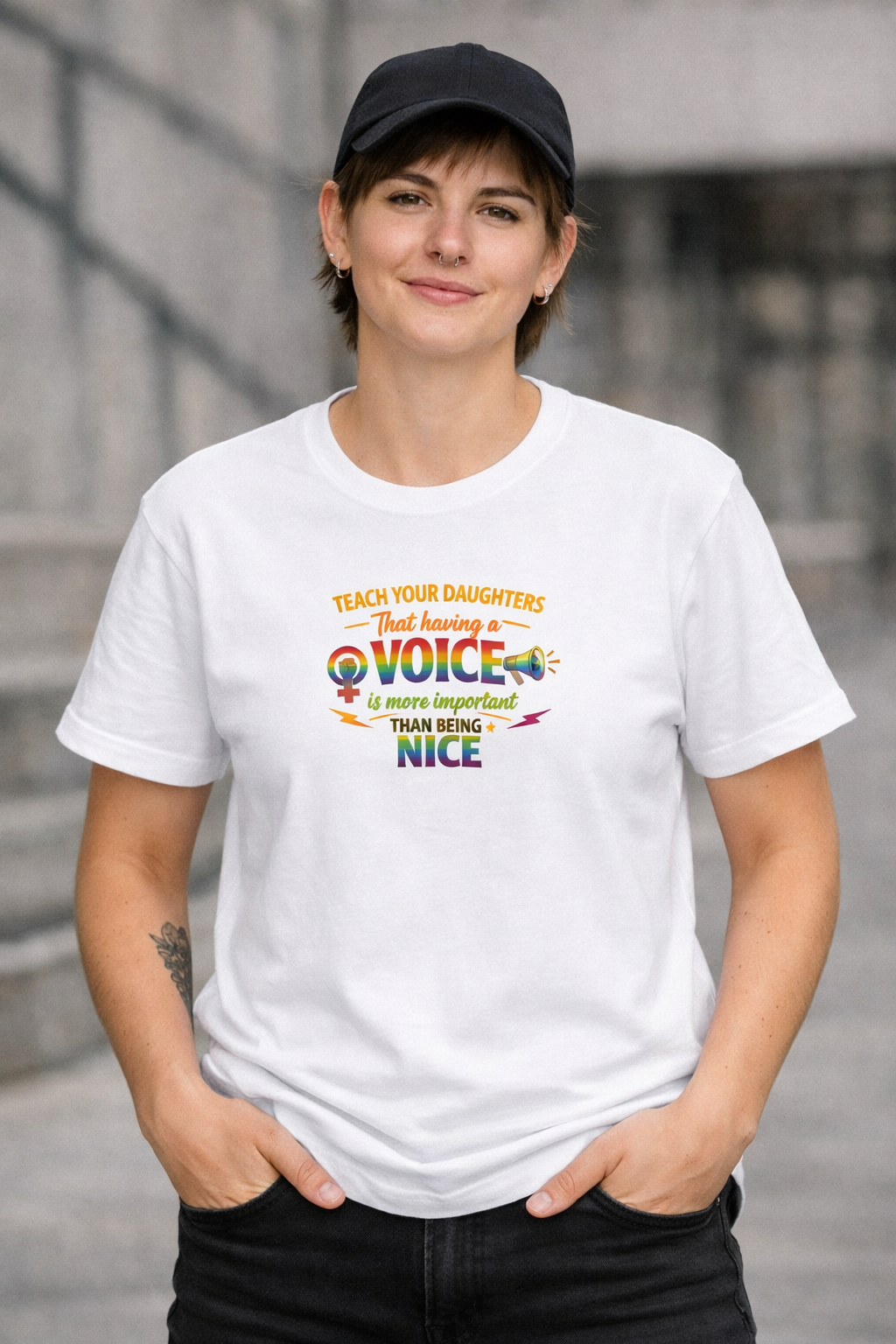 “Teach Your Daughters. That Having a Voice is More Important Than Being Nice.” T-skjorte