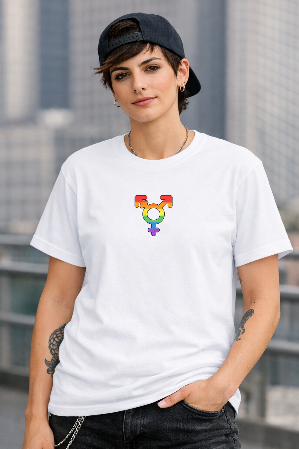 LGBTQIA+ Symbol T-skjorte – Synlig, stolt og her