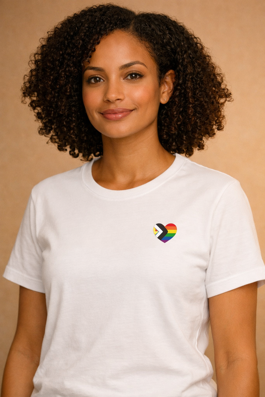 Progressivt Pride-hjerte – T-skjorte