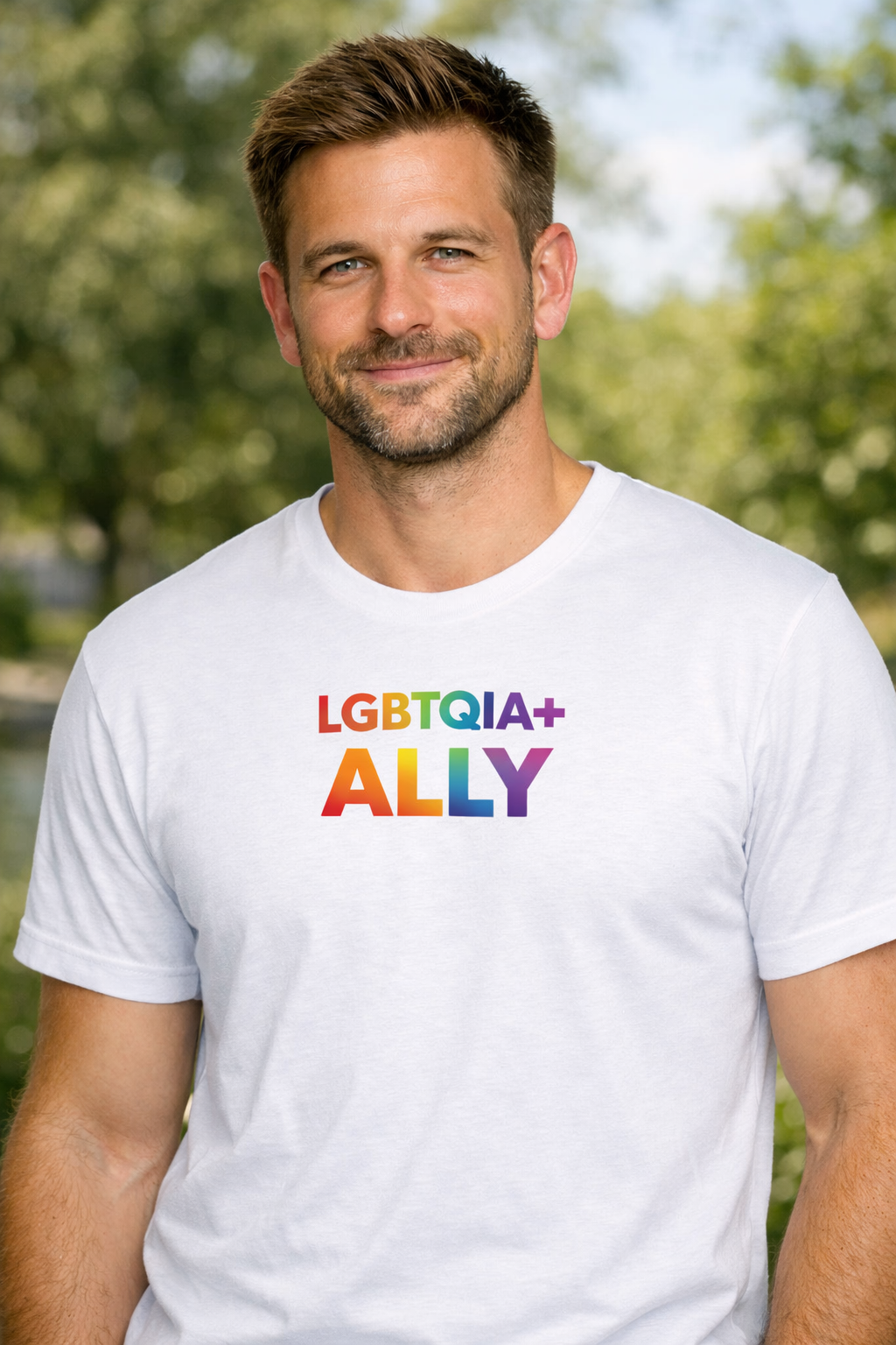 LGBTQIA+ Ally – Pride T-skjorte med stort midttrykk